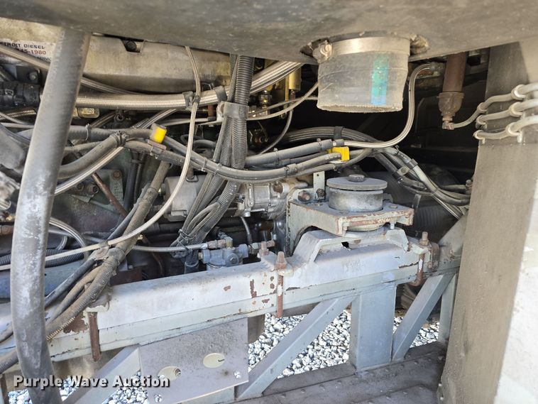 image for item DS4872 1998 Motor Coach Industries 102-D3 coach bus