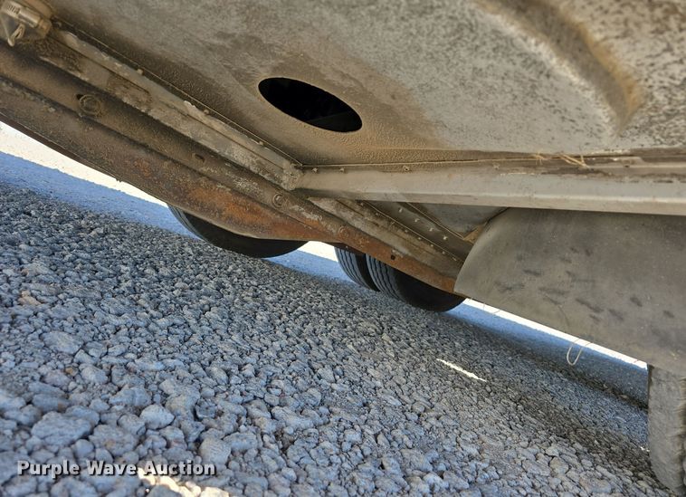 image for item DS4872 1998 Motor Coach Industries 102-D3 coach bus