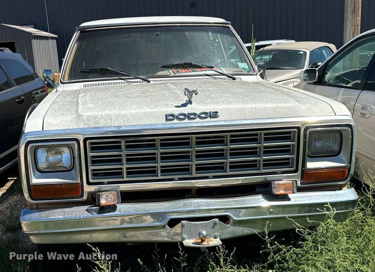 image for item DV2766 1985 Dodge  Ram Charger SUV