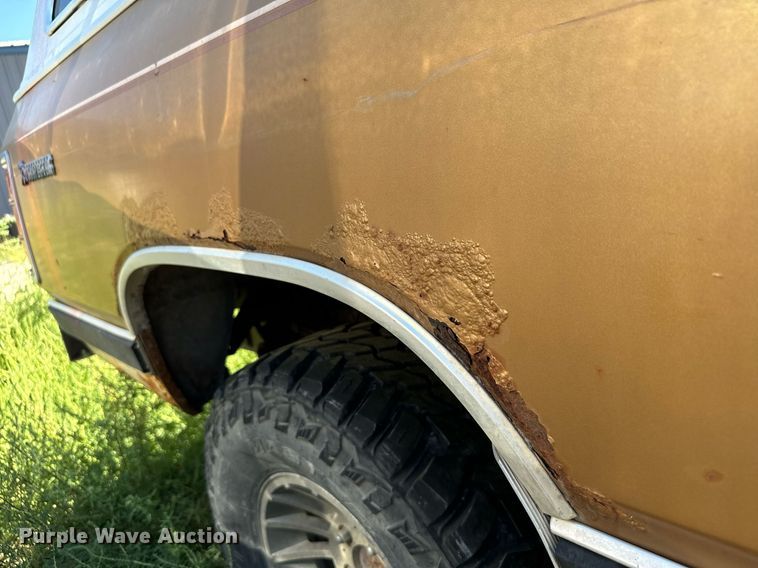 image for item DV2766 1985 Dodge  Ram Charger SUV