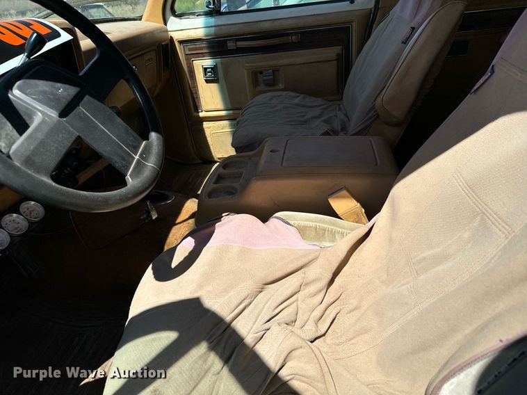 image for item DV2766 1985 Dodge  Ram Charger SUV