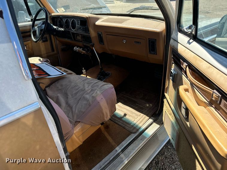 image for item DV2766 1985 Dodge  Ram Charger SUV