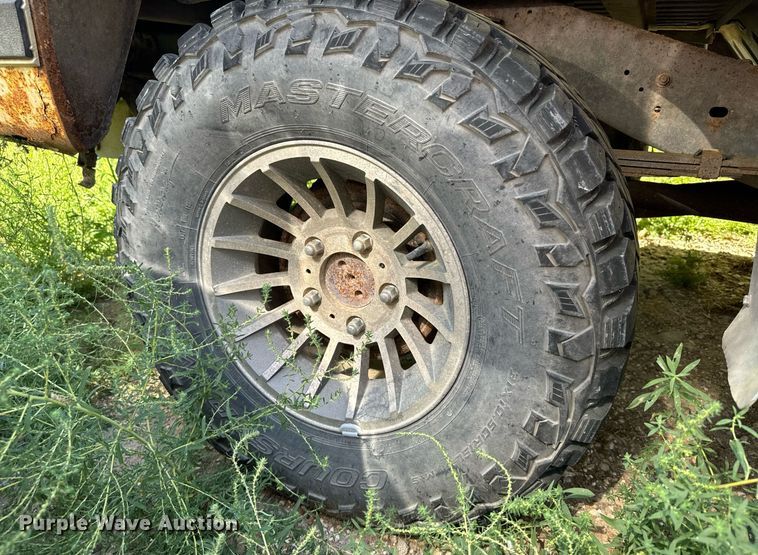 image for item DV2766 1985 Dodge  Ram Charger SUV