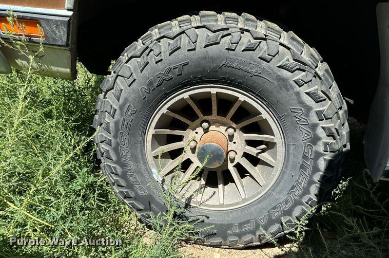 image for item DV2766 1985 Dodge  Ram Charger SUV