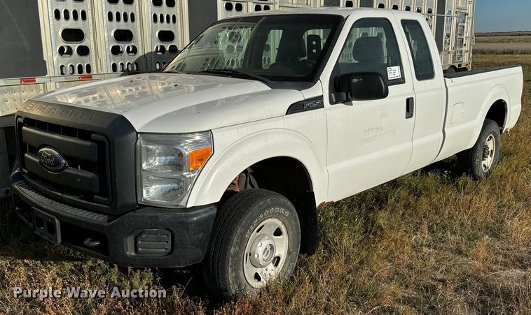 image for item DV2816 2016 Ford F250 Super Duty SuperCab pickup truck