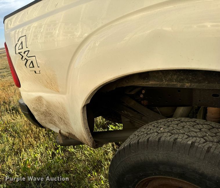 image for item DV2816 2016 Ford F250 Super Duty SuperCab pickup truck