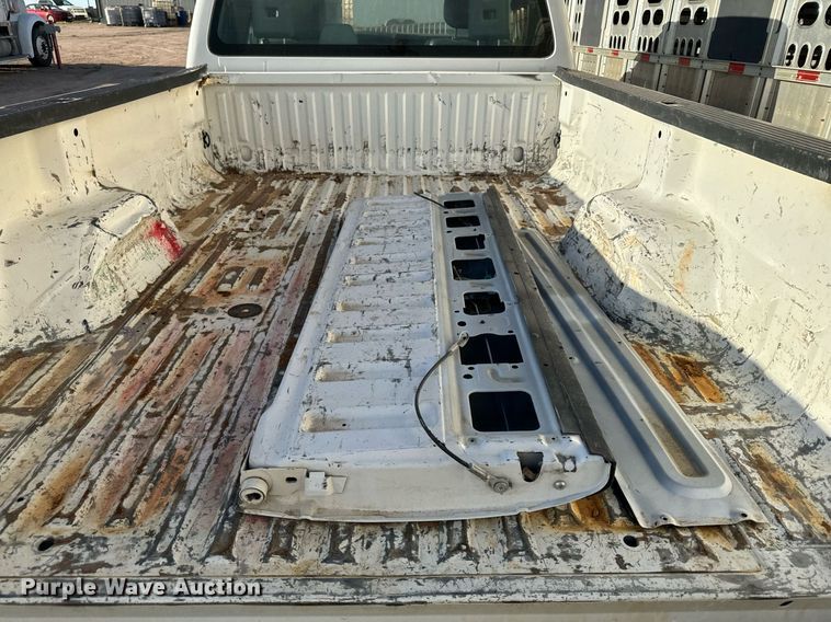 image for item DV2816 2016 Ford F250 Super Duty SuperCab pickup truck