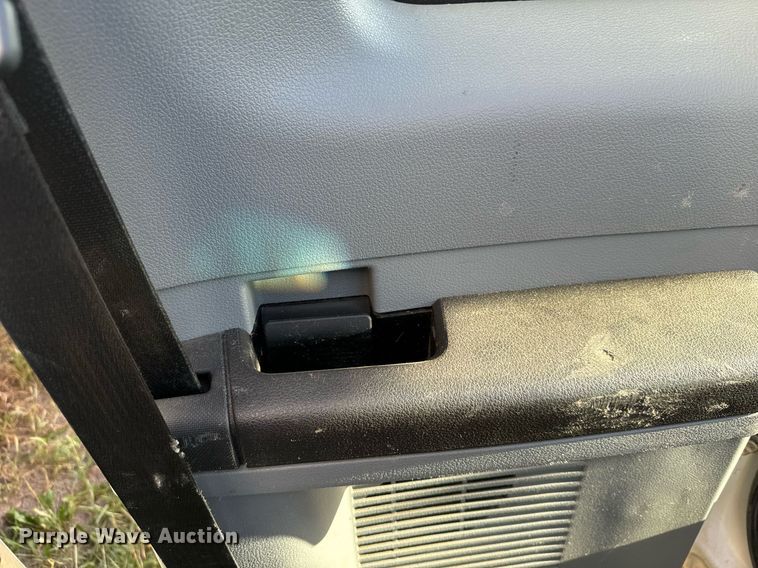 image for item DV2816 2016 Ford F250 Super Duty SuperCab pickup truck