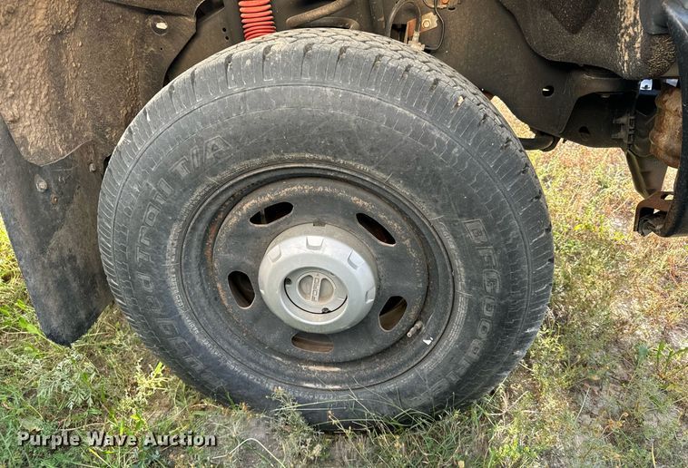 image for item DV2816 2016 Ford F250 Super Duty SuperCab pickup truck