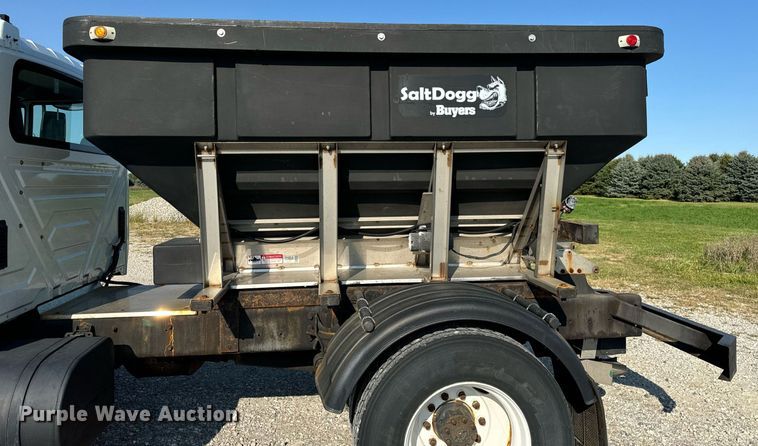 image for item DV5884 2013 International  Durastar 4300 spreader truck