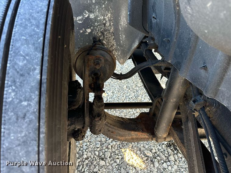 image for item DV5884 2013 International  Durastar 4300 spreader truck