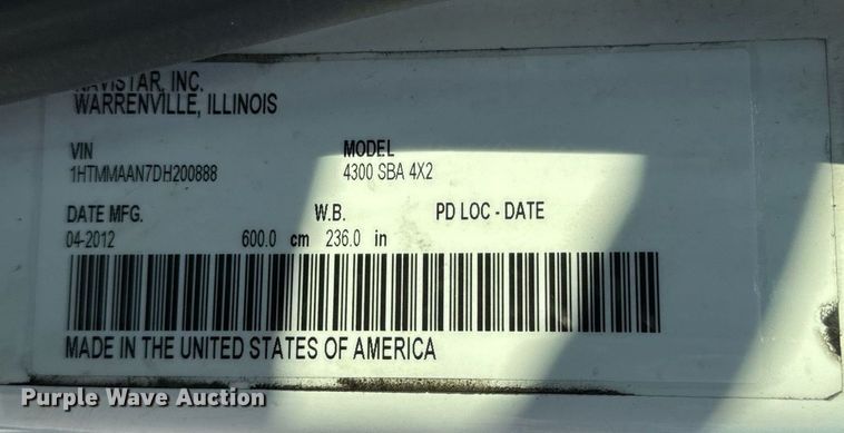 image for item DV5884 2013 International  Durastar 4300 spreader truck