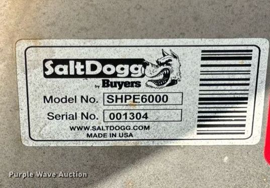 image for item DV5885 2008 International  4300 spreader truck