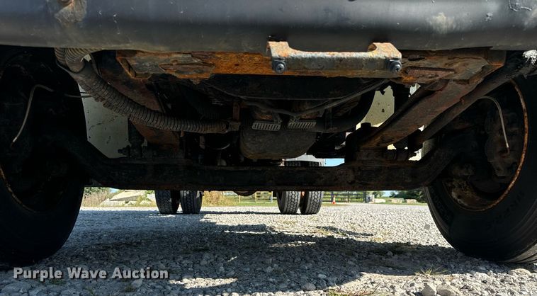 image for item DV5885 2008 International  4300 spreader truck