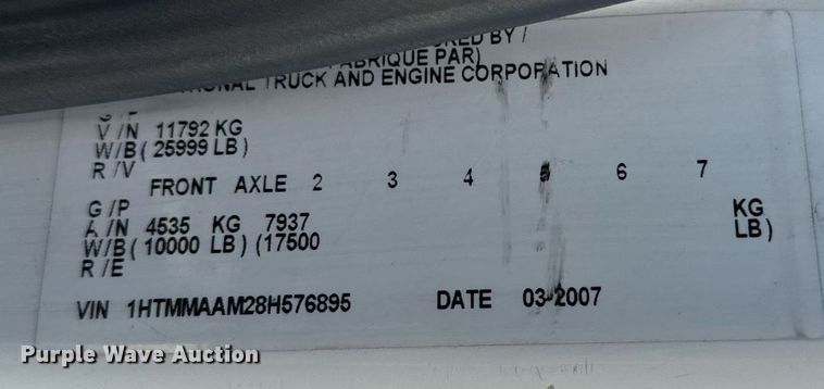 image for item DV5885 2008 International  4300 spreader truck