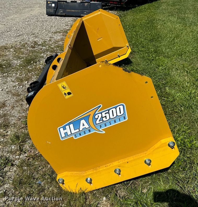 image for item DV5889 HLA 2500 skid steer snow pusher 