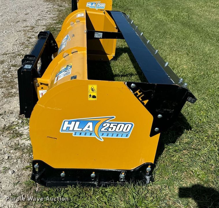 image for item DV5891 HLA 2500 skid steer snow pusher