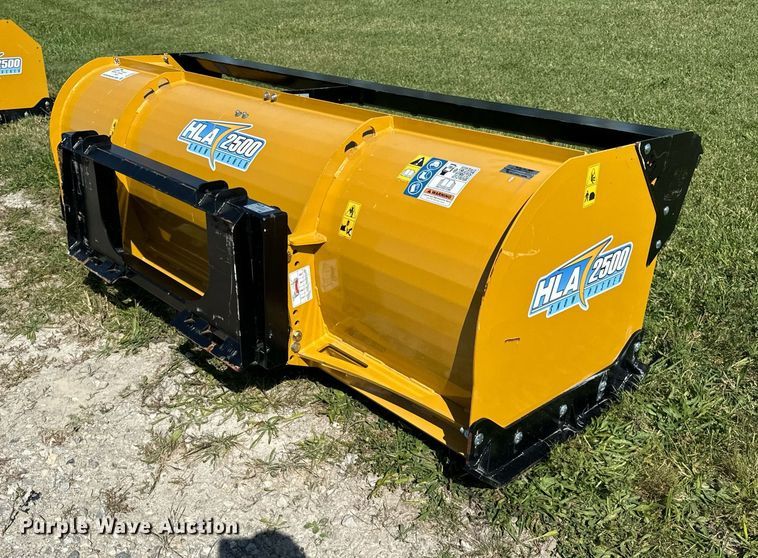 image for item DV5891 HLA 2500 skid steer snow pusher