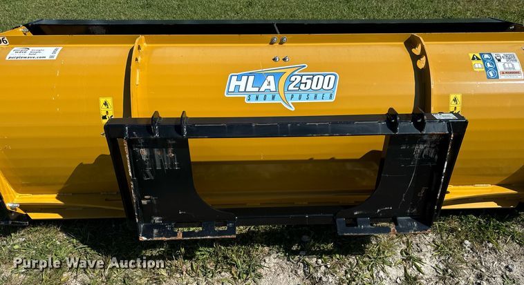 image for item DV5891 HLA 2500 skid steer snow pusher