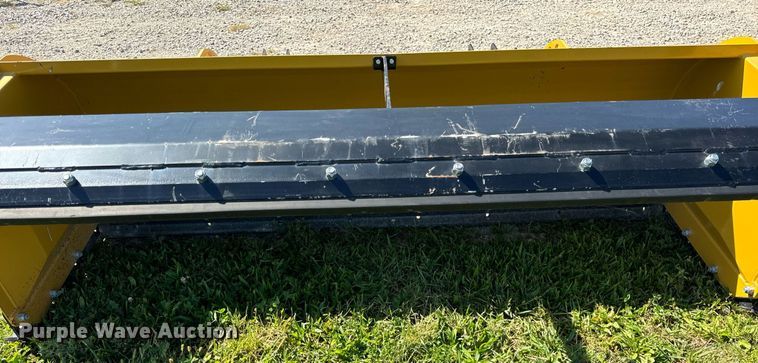 image for item DV5892 HLA 2500 skid steer snow pusher