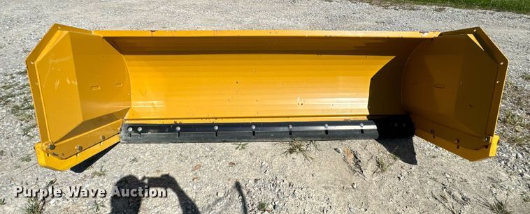image for item DV5893 HLA 2500 skid steer snow pusher 