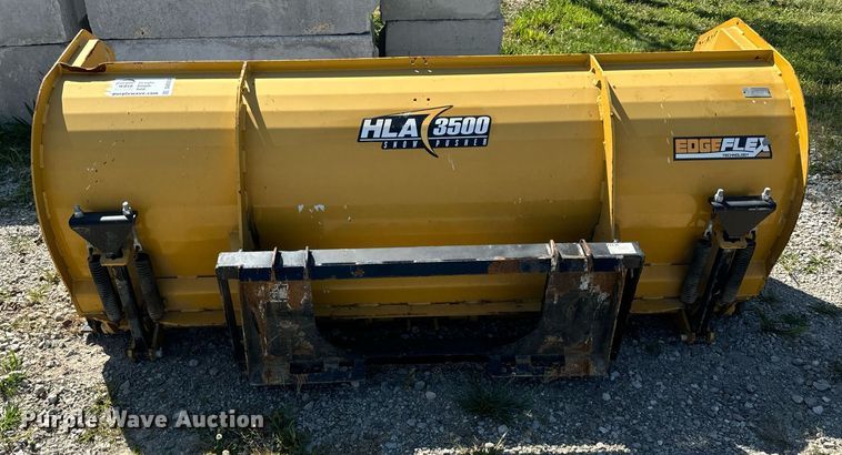 image for item DV5894 HLA 3500 skid steer snow pusher