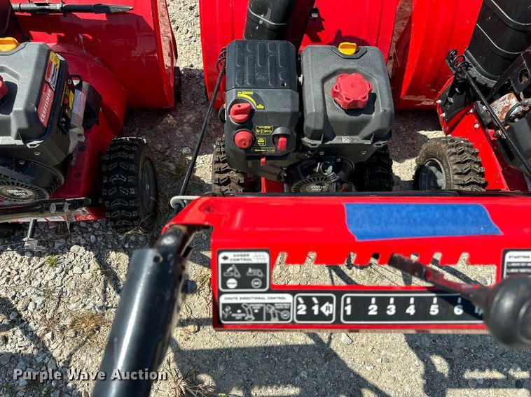 image for item DV5897 (5) 2018 Craftsman 31AS6BEE793 snowblowers