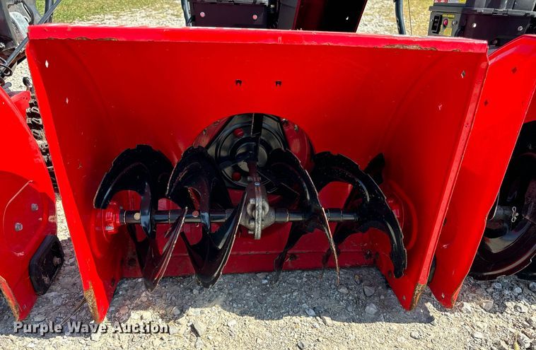 image for item DV5897 (5) 2018 Craftsman 31AS6BEE793 snowblowers