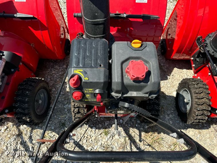 image for item DV5897 (5) 2018 Craftsman 31AS6BEE793 snowblowers