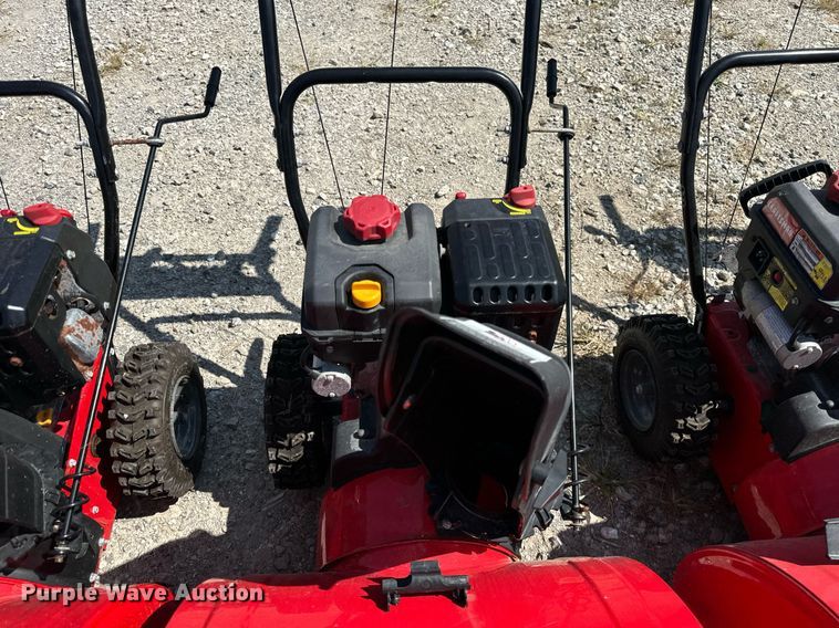 image for item DV5897 (5) 2018 Craftsman 31AS6BEE793 snowblowers