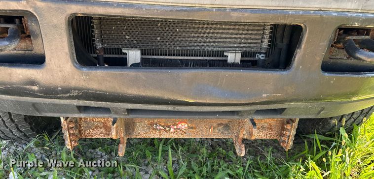 image for item DV5900 2006 Ford  F350 Super Duty XL SuperCab flatbed pickup truck