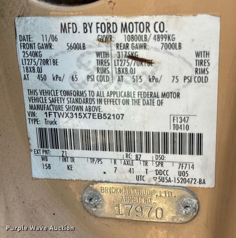 image for item DV5900 2006 Ford  F350 Super Duty XL SuperCab flatbed pickup truck