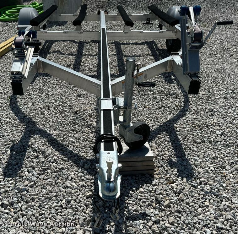 image for item DV5903 2021 Karavan jet ski trailer 