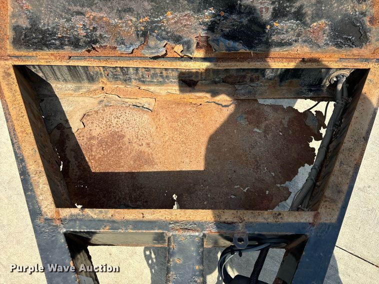 image for item DV5923 2018 Lucon  7T192THDBW tilt deck equipment trailer