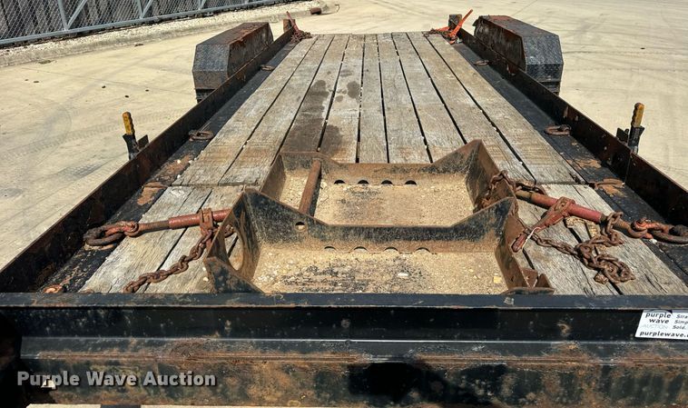 image for item DV5923 2018 Lucon  7T192THDBW tilt deck equipment trailer