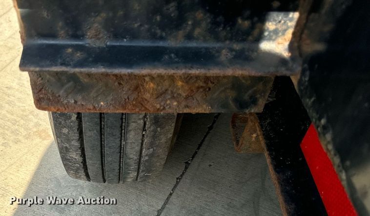 image for item DV5923 2018 Lucon  7T192THDBW tilt deck equipment trailer