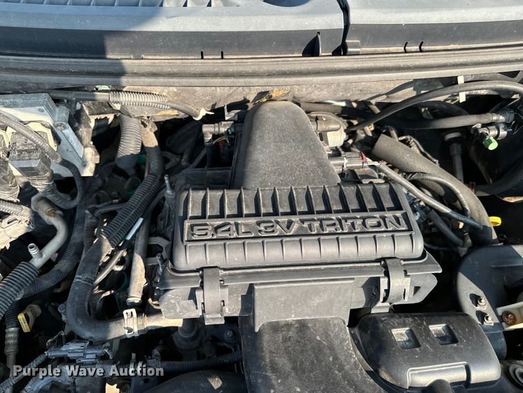 image for item DX0990 2005 Ford F150 SuperCab pickup truck