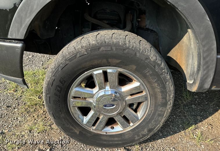 image for item DX0990 2005 Ford F150 SuperCab pickup truck