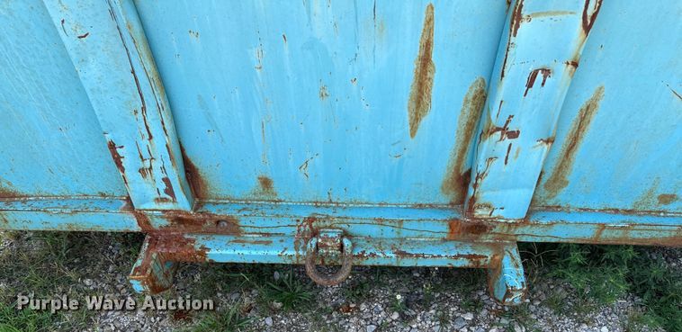 image for item DX1038 Roll-off dumpster