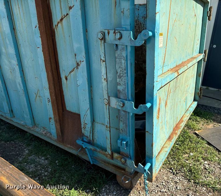 image for item DX1038 Roll-off dumpster