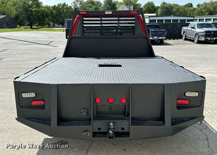 image for item DX1262 2008 Ford F550 Super Duty Lariat Crew Cab flatbed truck