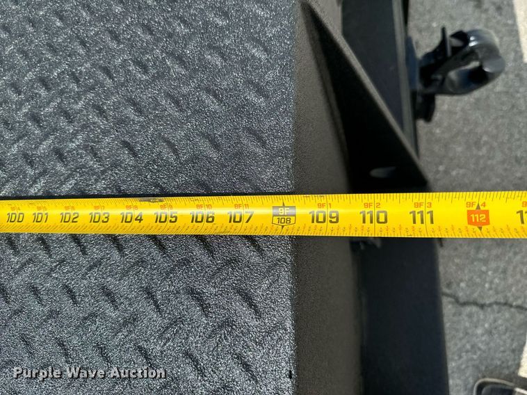 image for item DX1262 2008 Ford F550 Super Duty Lariat Crew Cab flatbed truck