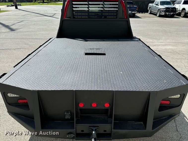 image for item DX1262 2008 Ford F550 Super Duty Lariat Crew Cab flatbed truck