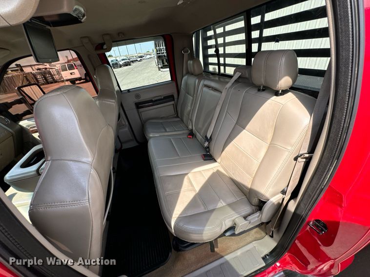 image for item DX1262 2008 Ford F550 Super Duty Lariat Crew Cab flatbed truck