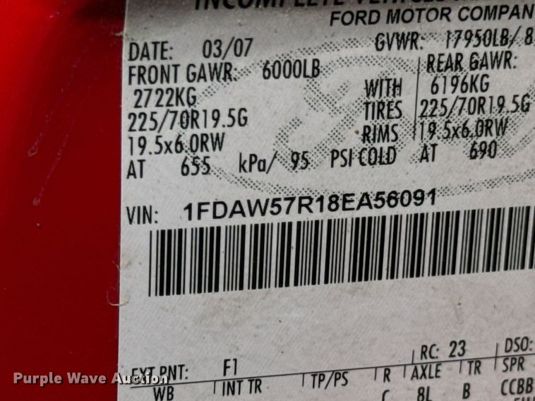 image for item DX1262 2008 Ford F550 Super Duty Lariat Crew Cab flatbed truck