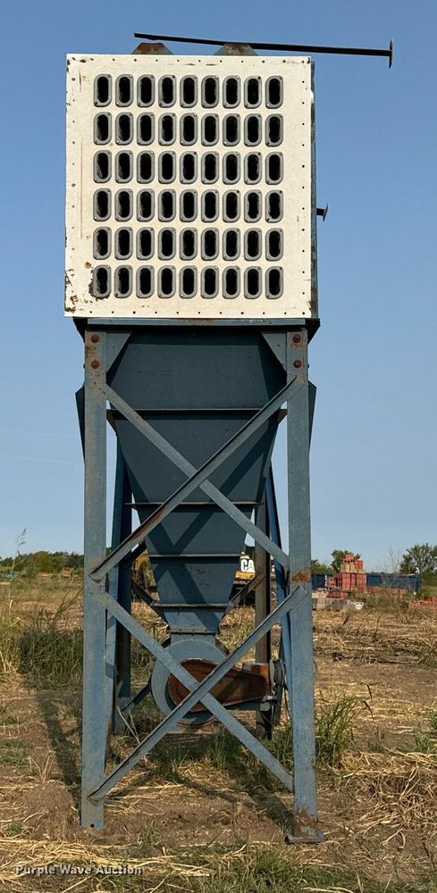 image for item DX1268 Torit hopper