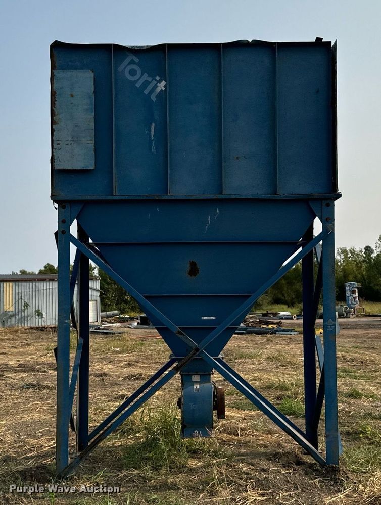 image for item DX1268 Torit hopper