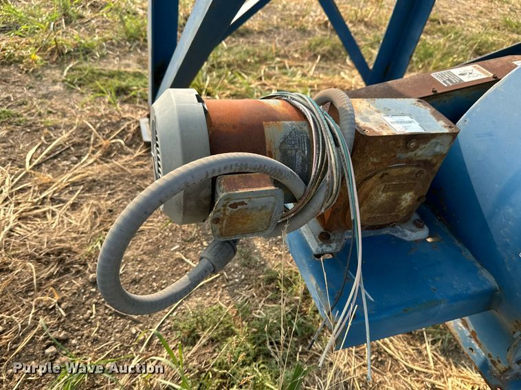 image for item DX1268 Torit hopper