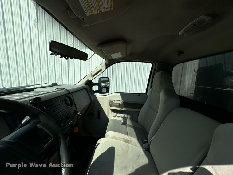 image for item DX1298 2008 Ford F550 Super Duty XL utility / service truck