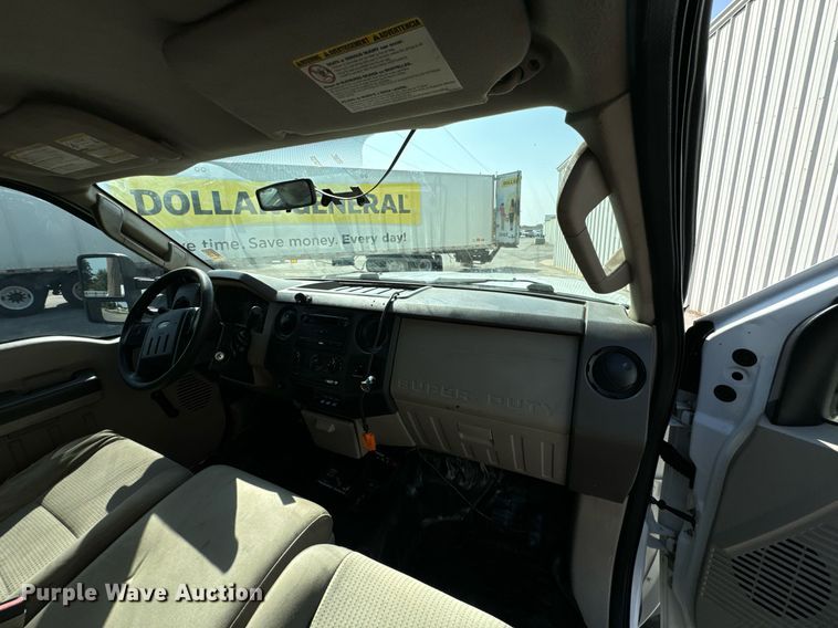 image for item DX1298 2008 Ford F550 Super Duty XL utility / service truck